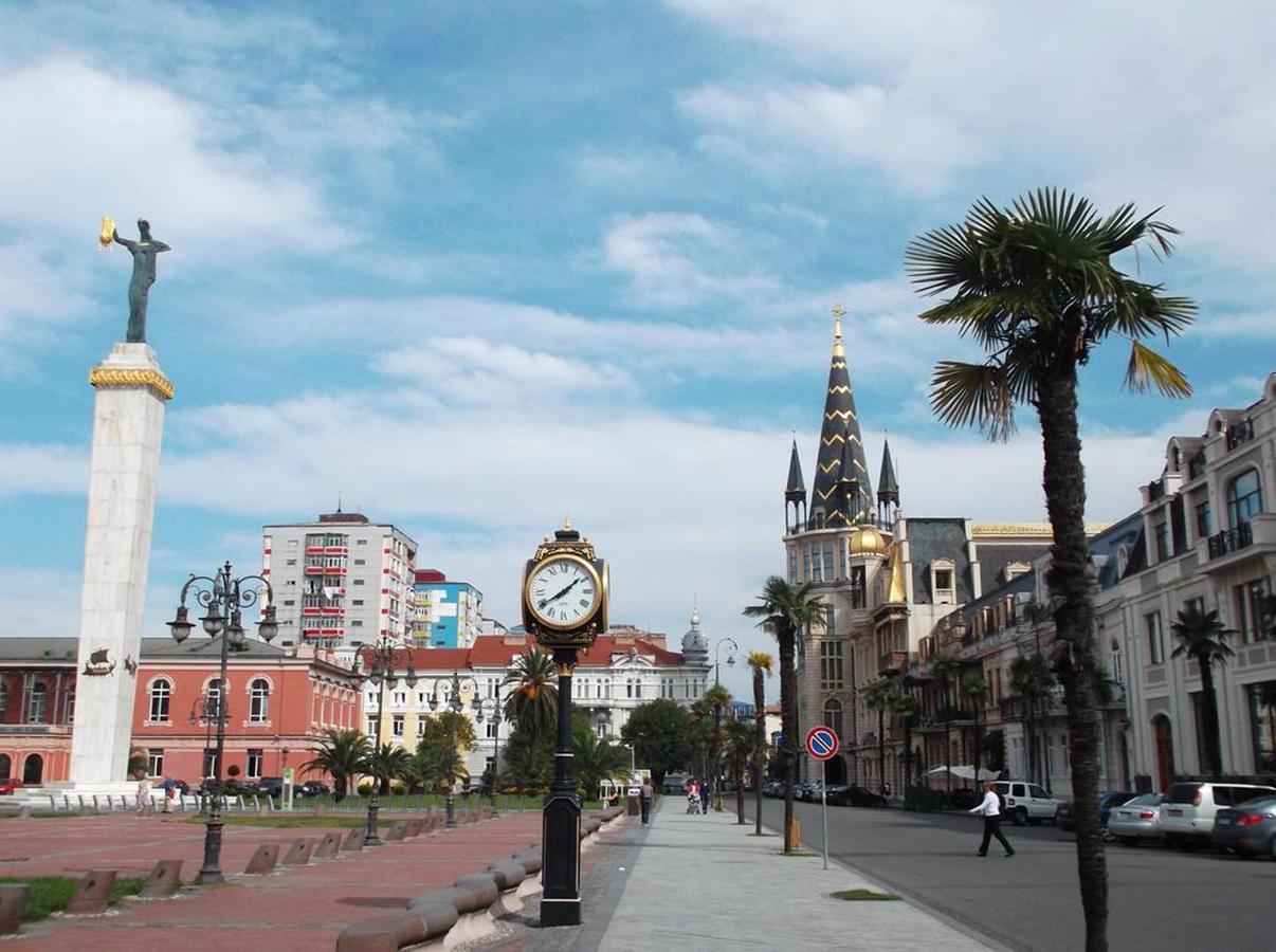 Old Batumi Apartment Екстериор снимка